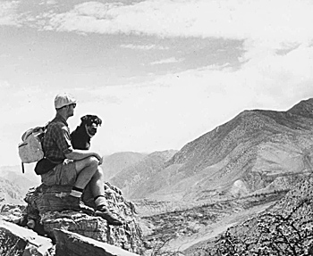 Don and Amjo Gipu near the Tibetan border