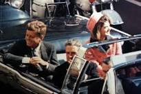 JFK & Jackie Arrive in Dallas